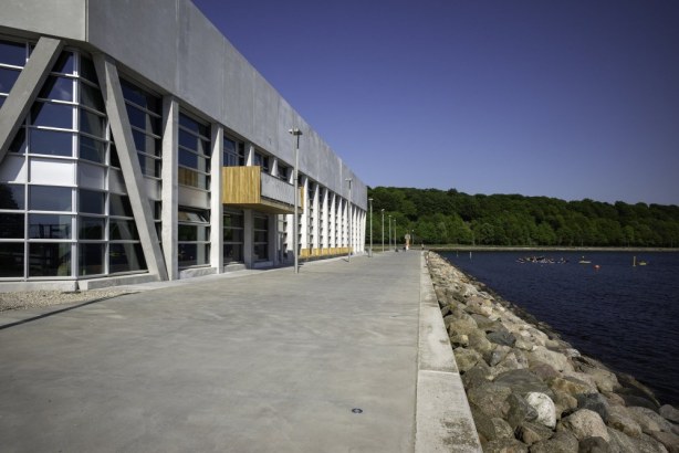 Aarhus Internationale Sejlsportscenter - glas