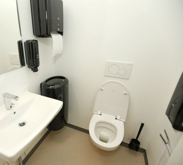 Erhvervsakademi Sjælland - toilet